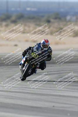 media/Nov-30-2025-TrackXperience (Sun) [[c0061d280f]]/3-Level 1/Session 4 (Turn 11)/